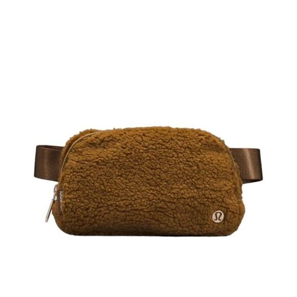 Lululemon Everywhere Fleece Belt Bag Burnt Caramel - Picture 1 of 10